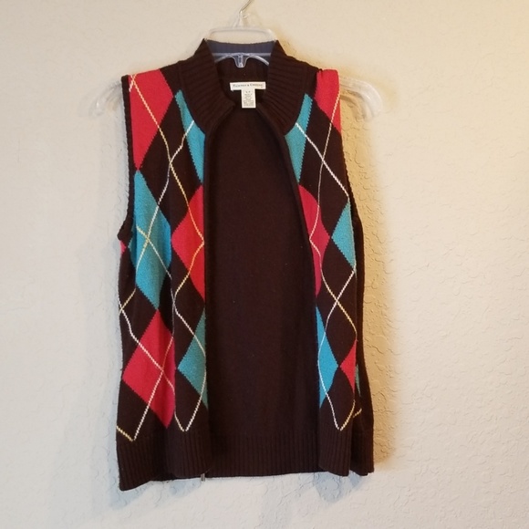 Argyle Zip Sweater Vest - Picture 2 of 5